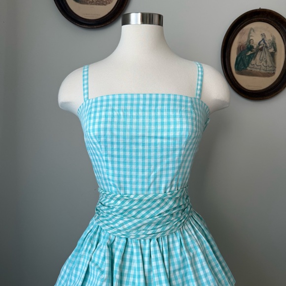 Vintage 1950s Tiered Gingham Garden Party Dress - Picture 2 of 11